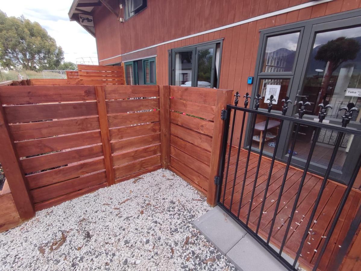 Waikoura Springs Bed & Breakfast Kaikoura Luaran gambar